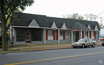 116 Broadway, Amityville, NY for rent Primary Photo- Image 1 of 16