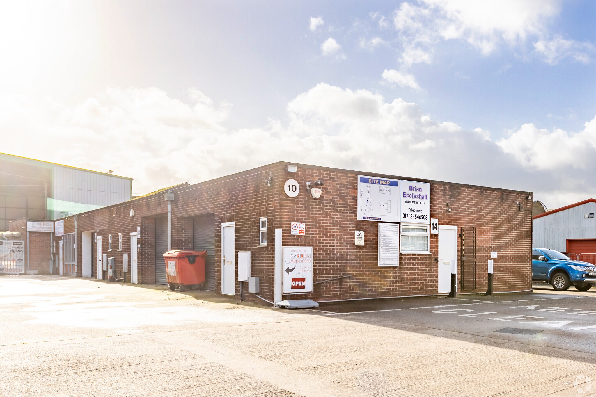 Hawkins Ln, Burton On Trent for sale Primary Photo- Image 1 of 1