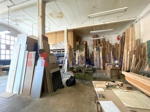 Retail in Terrassa, Barcelona to rent Interior Photo- Image 1 of 6