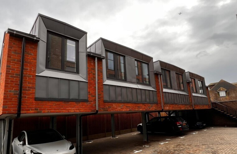 2 Theobald St, Borehamwood for sale - Building Photo - Image 1 of 1