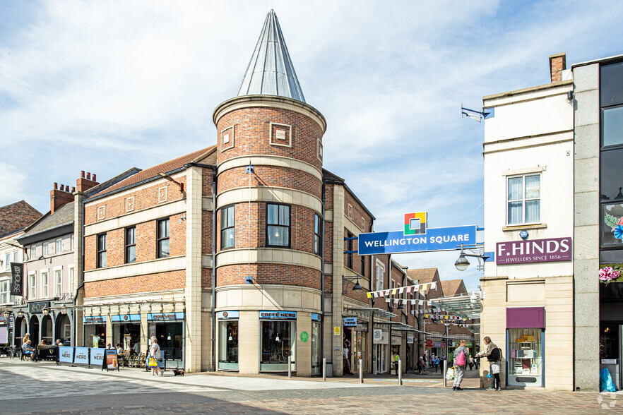 1 Wellington Square, Stockton On Tees for rent - Building Photo - Image 1 of 1