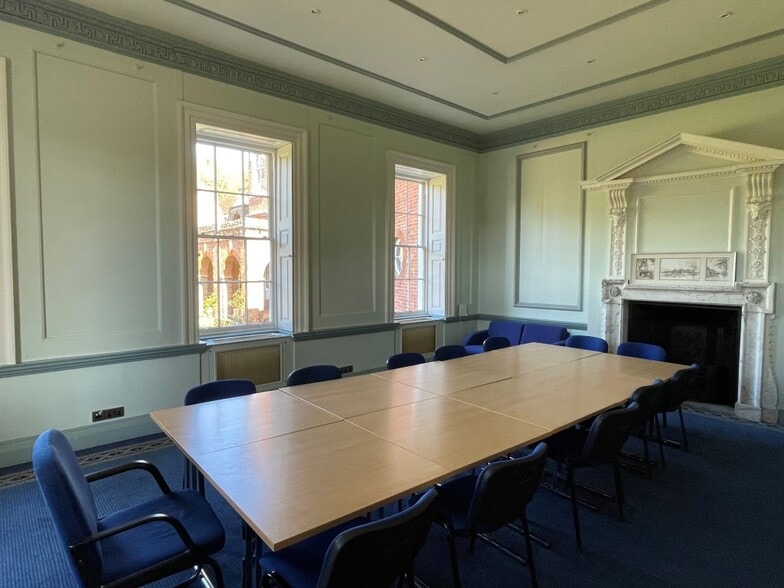 Church Street, Chesham to rent - Interior Photo - Image 2 of 6