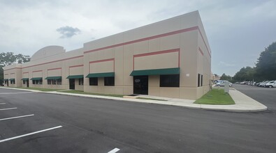 2842-2856 Broadway Center Blvd, Brandon, FL for sale Building Photo- Image 1 of 1