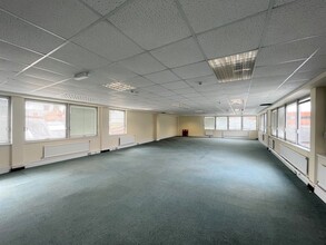 Swan Walk, Horsham for rent Building Photo- Image 2 of 2