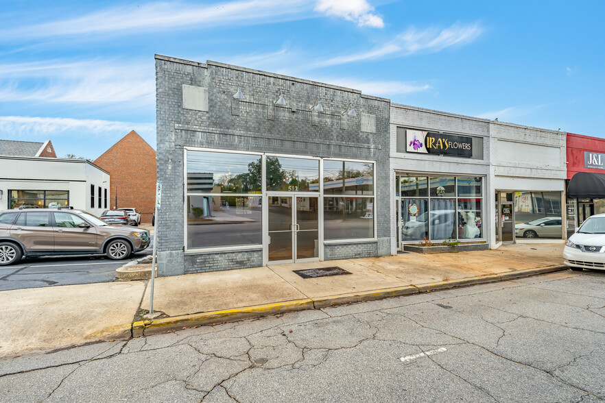 512 E Main St, Spartanburg, SC for rent - Building Photo - Image 3 of 11