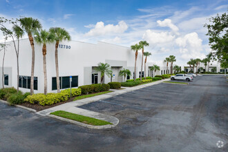 12100 Commerce Lakes Dr, Fort Myers, FL for rent Building Photo- Image 1 of 2