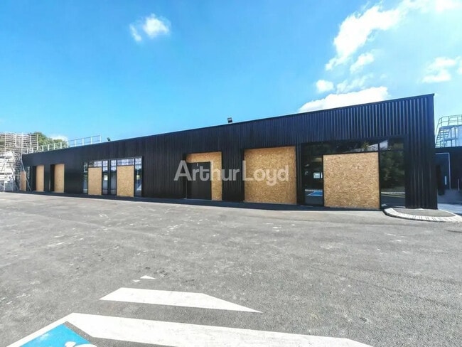 Location Local d'activités 247 m² à 1 094 m²