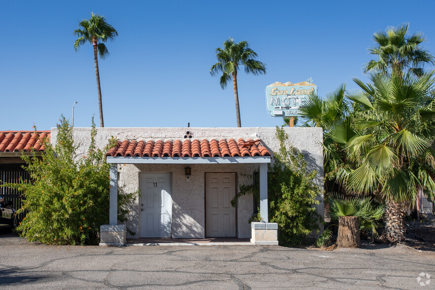 437 W Miracle Mile, Tucson, AZ for sale - Building Photo - Image 1 of 1