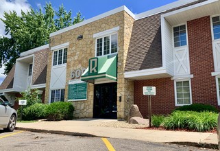 600 25th Ave S, Saint Cloud, MN for rent Building Photo- Image 1 of 5