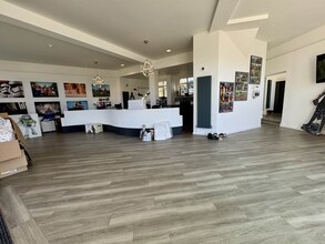 1-3 Childwall Priory Rd, Liverpool to rent Interior Photo- Image 2 of 7