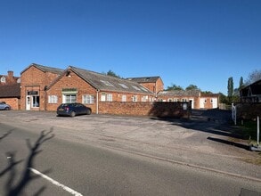 Unit 9, The Arden Centre, Little Alne, Wootton Wawen to rent Building Photo- Image 2 of 2