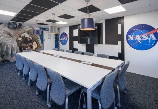 Redcliffe Way, Bristol to rent - Building Photo - Image 3 of 4