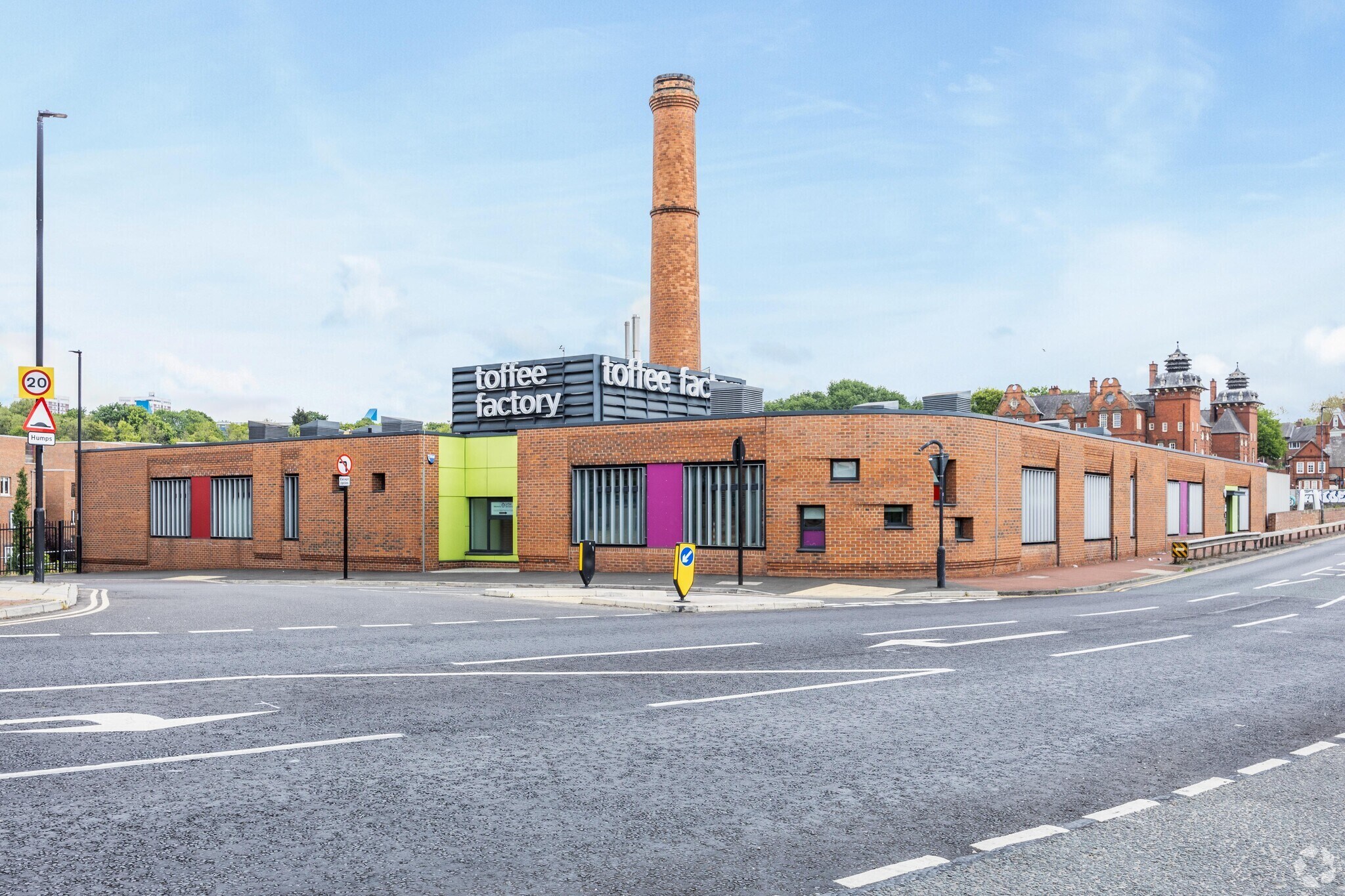 Ouse St, Newcastle Upon Tyne for sale Primary Photo- Image 1 of 1