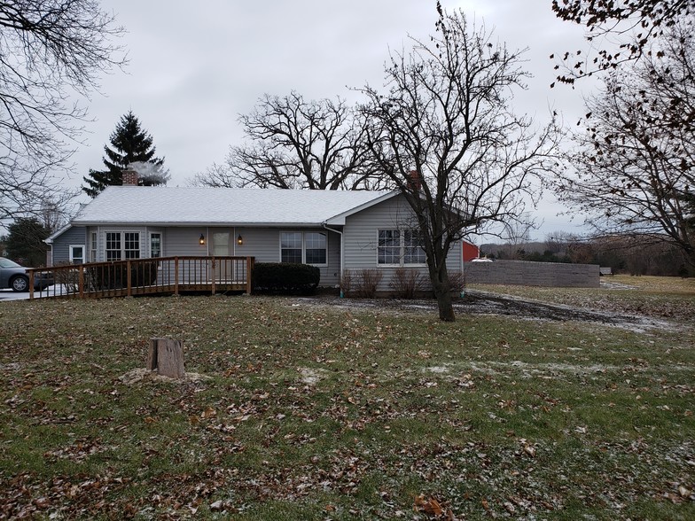 40949 N Delany Rd, Wadsworth, IL for sale - Primary Photo - Image 1 of 1