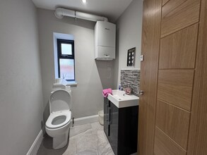 42 Watling Street Road, Preston to rent Interior Photo- Image 2 of 2