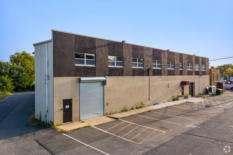 160 Belmont Ave, Garfield, NJ for rent - Building Photo - Image 3 of 7