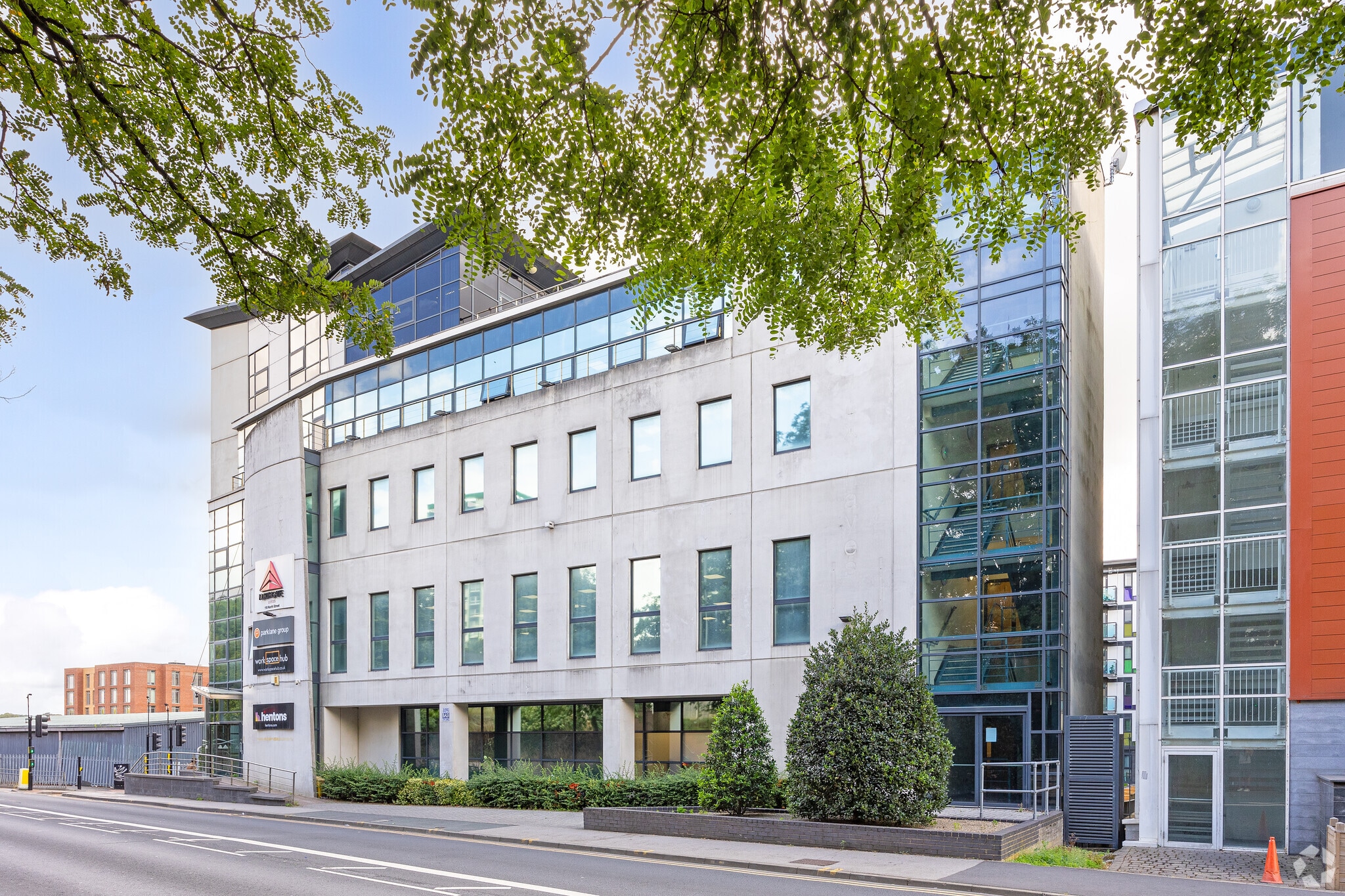 118 North St, Leeds to rent Building Photo- Image 1 of 27