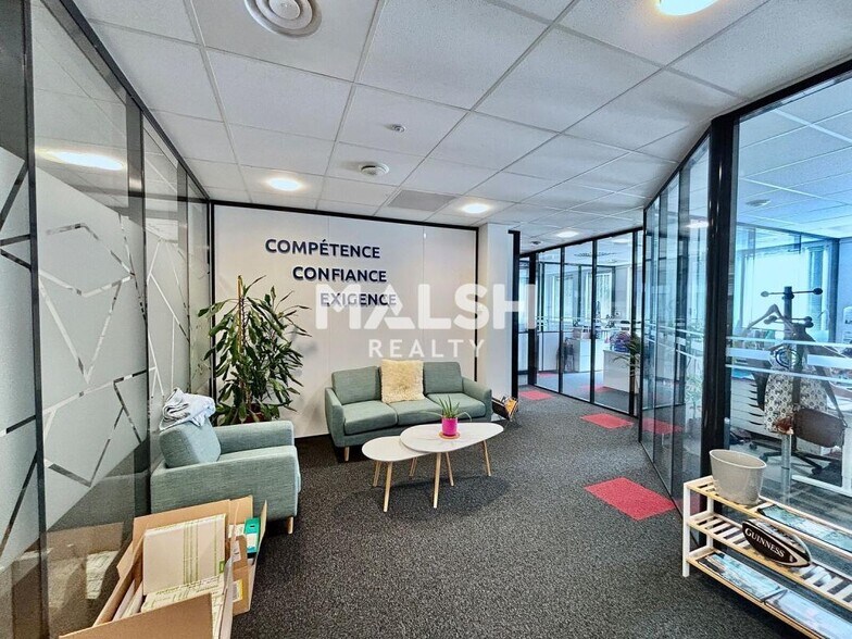 Office in Lyon to rent - Interior Photo - Image 3 of 11