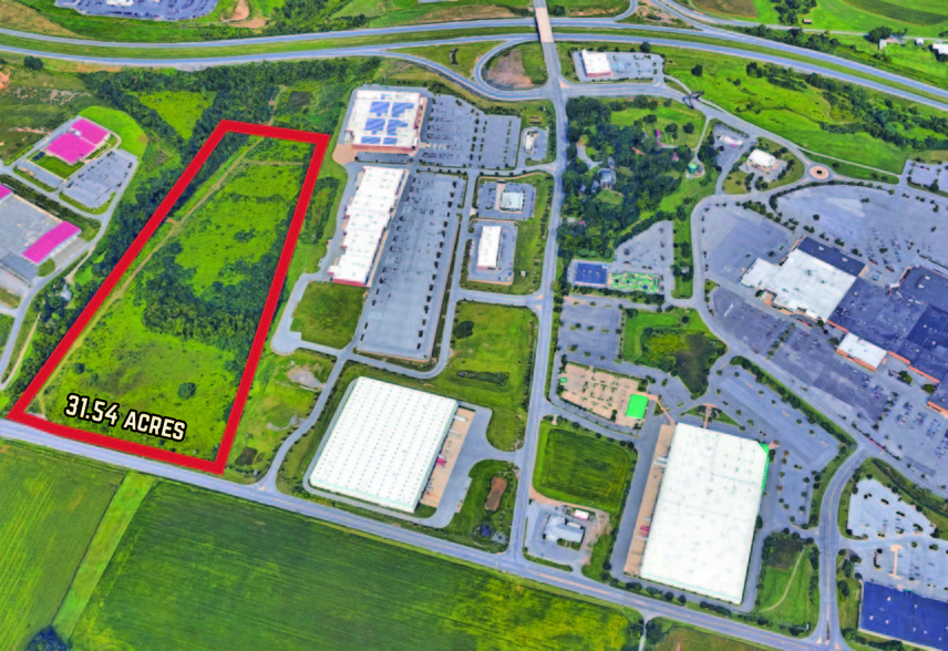 S Lycoming Mall Dr, Muncy, PA for sale - Primary Photo - Image 1 of 1