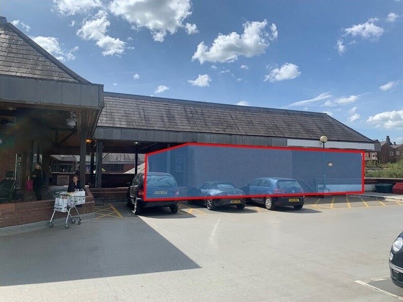 Bridge St, Congleton to rent - Building Photo - Image 2 of 5