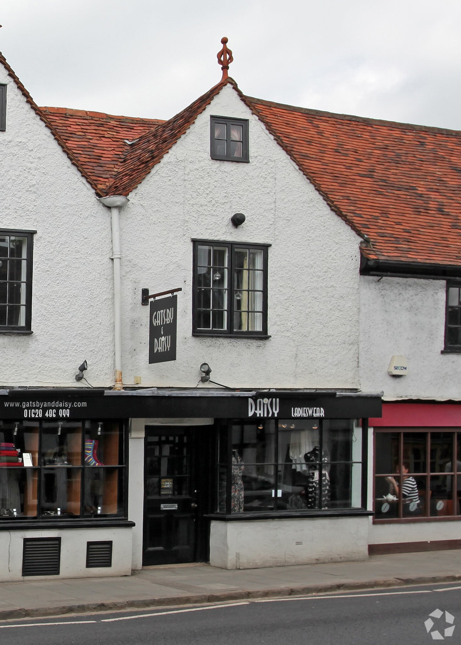 8-10 West St, Marlow to rent Primary Photo- Image 1 of 5