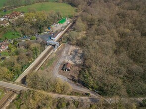 Station Rd, Pluckley for rent Building Photo- Image 1 of 3