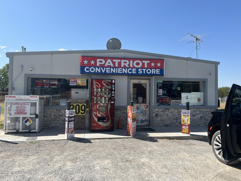 600 E Main St, Geronimo, OK for sale - Building Photo - Image 1 of 36