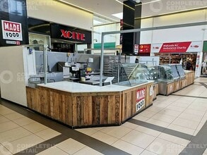 High St, West Bromwich to rent Interior Photo- Image 2 of 2