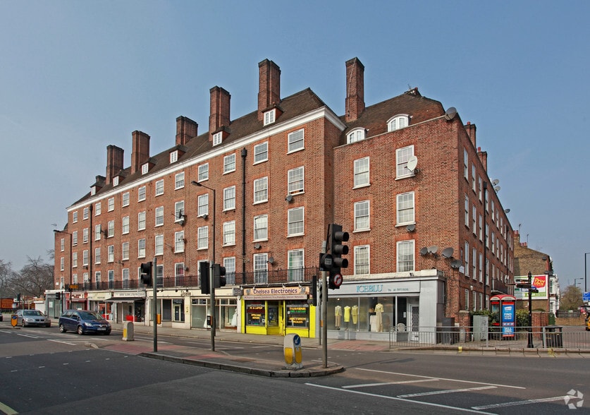 24 New Kings Rd, London to rent - Building Photo - Image 2 of 2