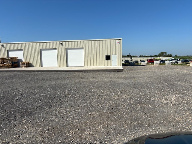 3012 FM 621, San Marcos, TX for rent - Building Photo - Image 2 of 11