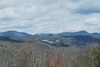 8945 Owens Gap Rd, Tuckasegee, NC for sale Primary Photo- Image 1 of 1