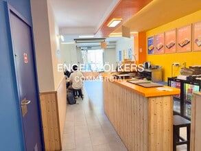 Retail in Barcelona, Barcelona to rent Interior Photo- Image 1 of 7