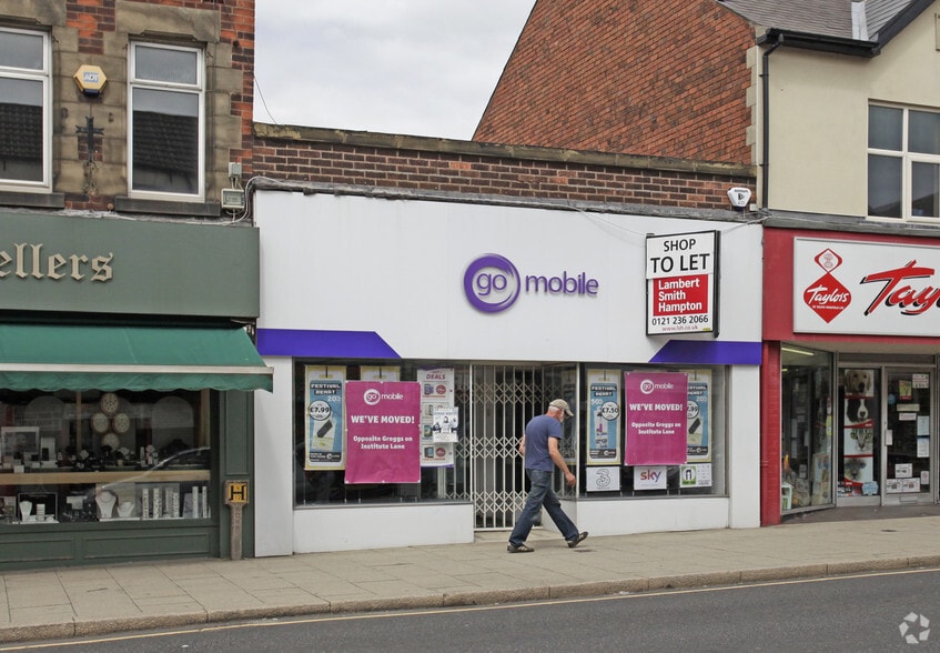 83 High St, Alfreton to rent - Building Photo - Image 2 of 2