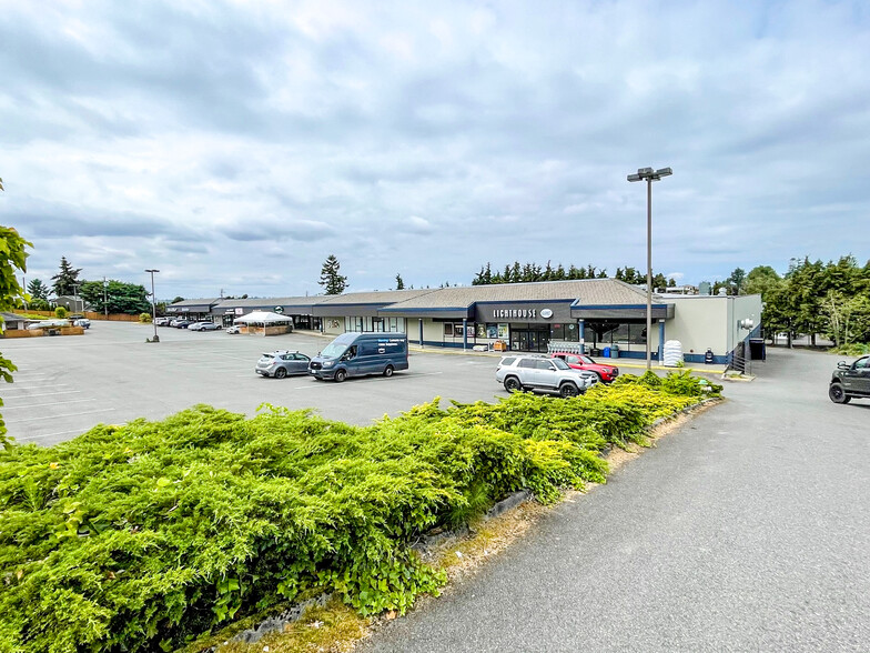 1000 Town Center Rd NE, Browns Point, WA for rent - Building Photo - Image 2 of 9