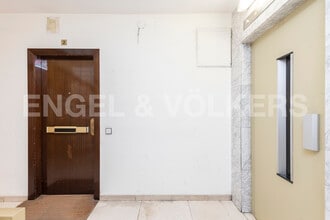Office in Barcelona, Barcelona to rent Interior Photo- Image 2 of 35