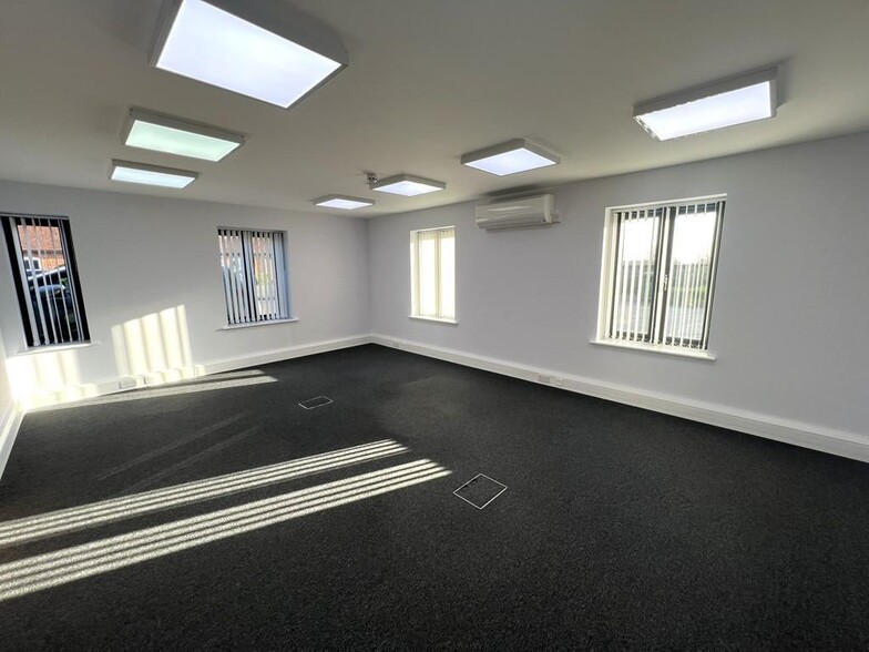 Felsted Business Centre, Felsted to rent - Building Photo - Image 2 of 17