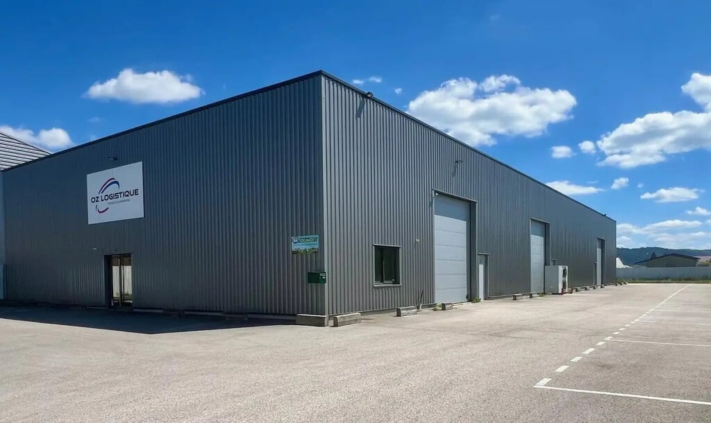 Vente Entrepôt 1 000 m² - Photo 1
