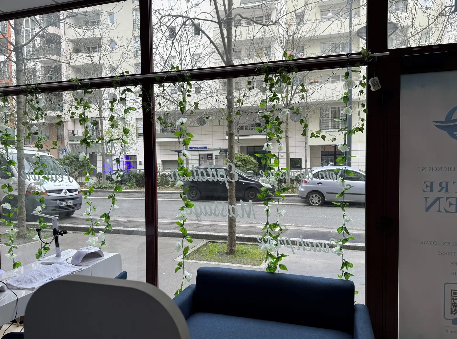 54 Avenue Puvis De Chavannes, Courbevoie to rent Interior Photo- Image 1 of 5