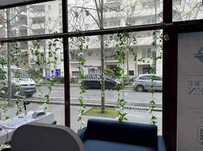 54 Avenue Puvis De Chavannes, Courbevoie to rent Interior Photo- Image 1 of 5