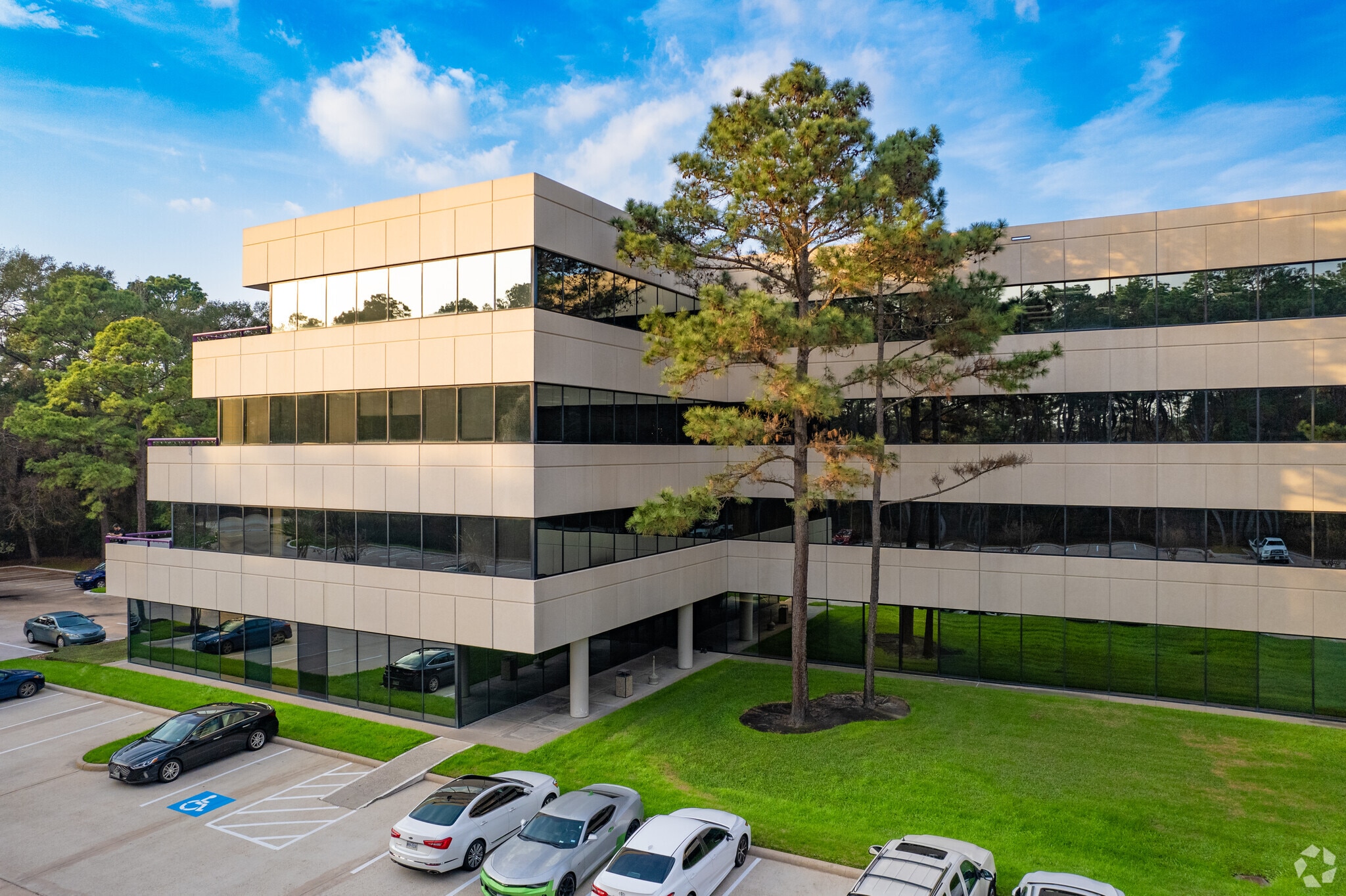 14950 Heathrow Forest Pky, Houston, TX to rent Building Photo- Image 1 of 17