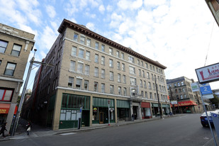 Milwaukee Apartments - Commercial Property