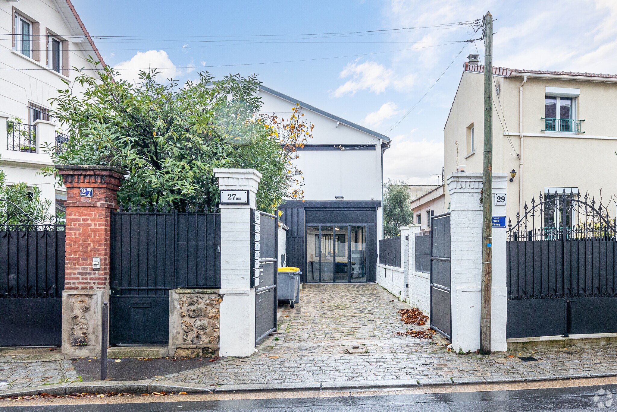 27 Bis Rue Henry Litolff, Bois-Colombes for sale Primary Photo- Image 1 of 9
