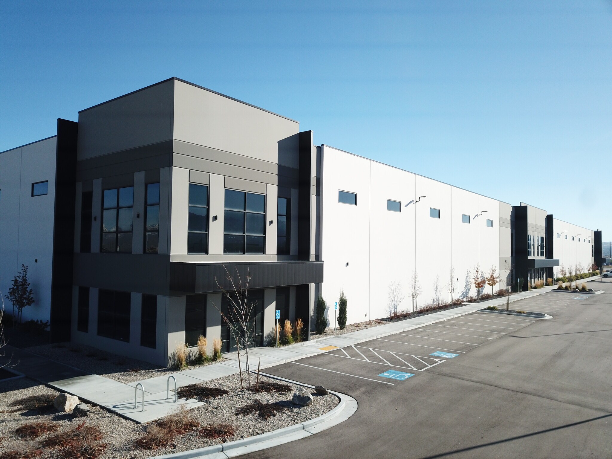 6644 W 2100 S, Salt Lake City, UT for sale Primary Photo- Image 1 of 1