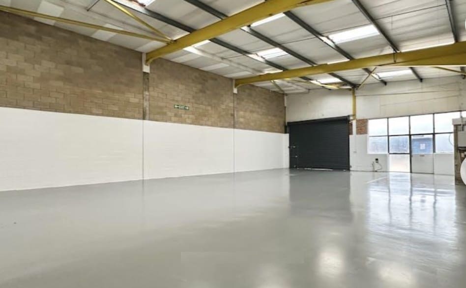 Babbage Rd, Stevenage to rent - Building Photo - Image 3 of 10