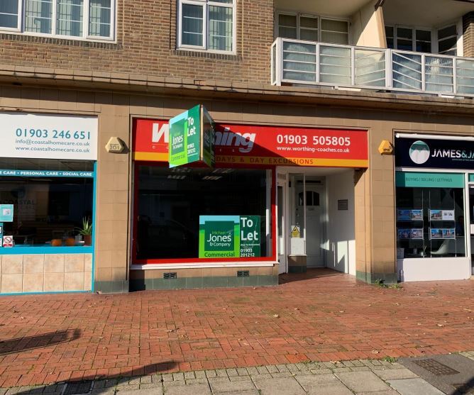 117 V Ave, Worthing BN11 5SA UK