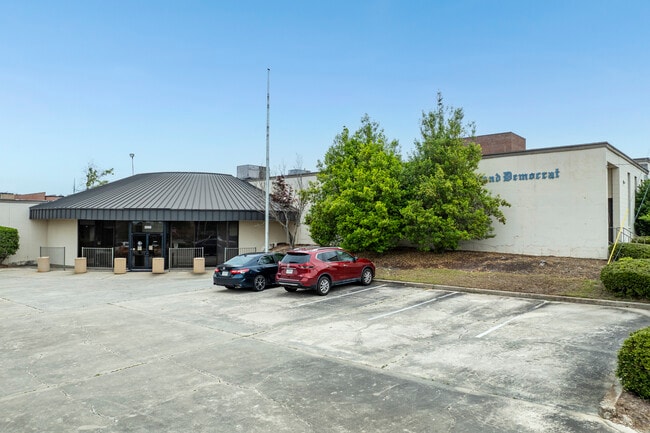 More details for 1010-1012 Broughton St, Orangeburg, SC - Retail for Auction