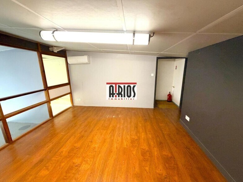 1500 Chemin De La Planquette, La Garde to rent - Interior Photo - Image 3 of 5