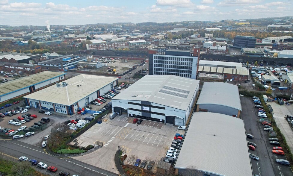President Way, Sheffield to rent - Building Photo - Image 3 of 3