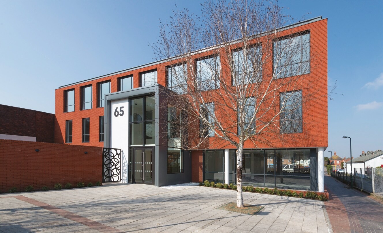 65 High St, Egham for sale Primary Photo- Image 1 of 1