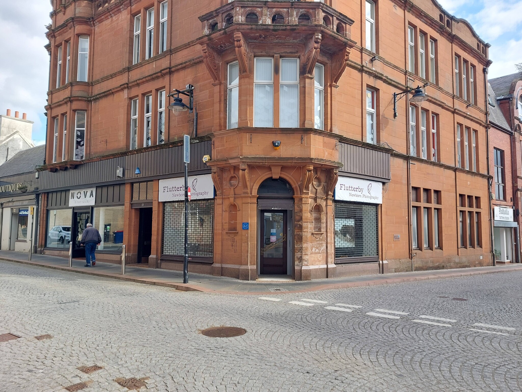 62 Bank St, Kilmarnock to rent Building Photo- Image 1 of 6